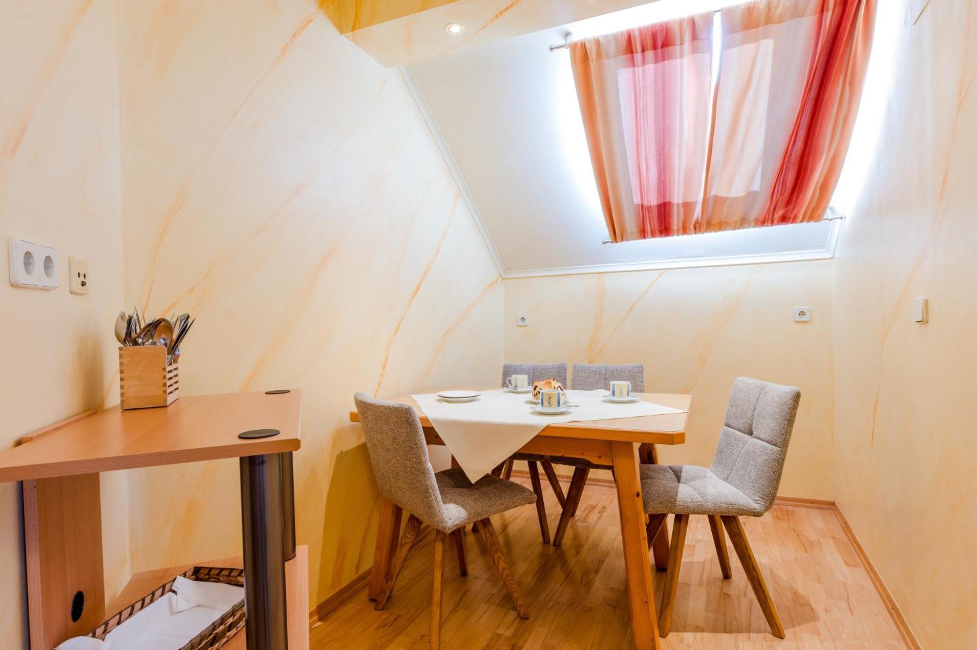 Sonnhof Apartment Филах Екстериор снимка